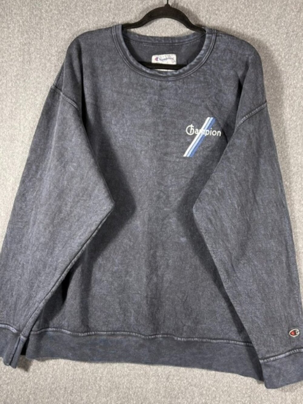 Champion Stonewash Sweatshirt Mens Sz XL Navy Crewneck Retro Graphic Mineral Dye